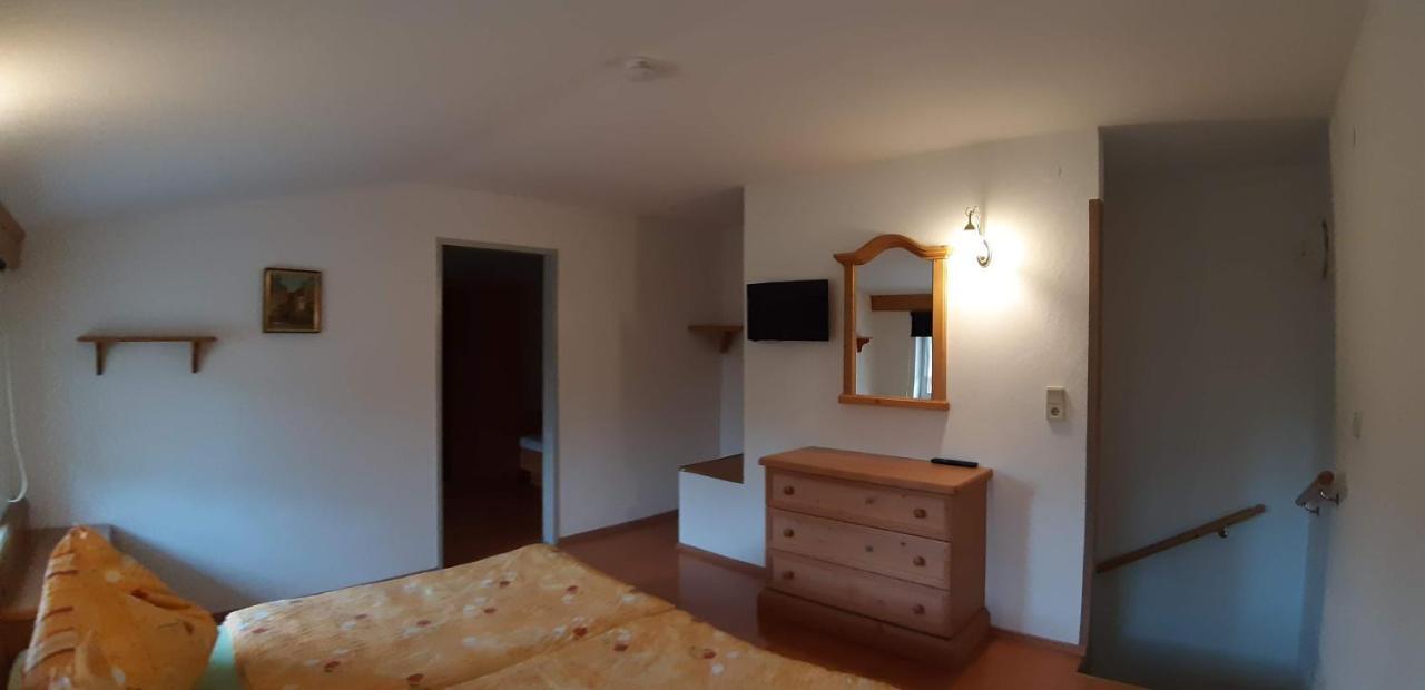 Appartamento Haus Koenigshofer Neusiedl am See Esterno foto